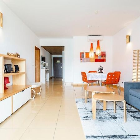 Colorful Cozy Apartment View البوفيرا المظهر الخارجي الصورة